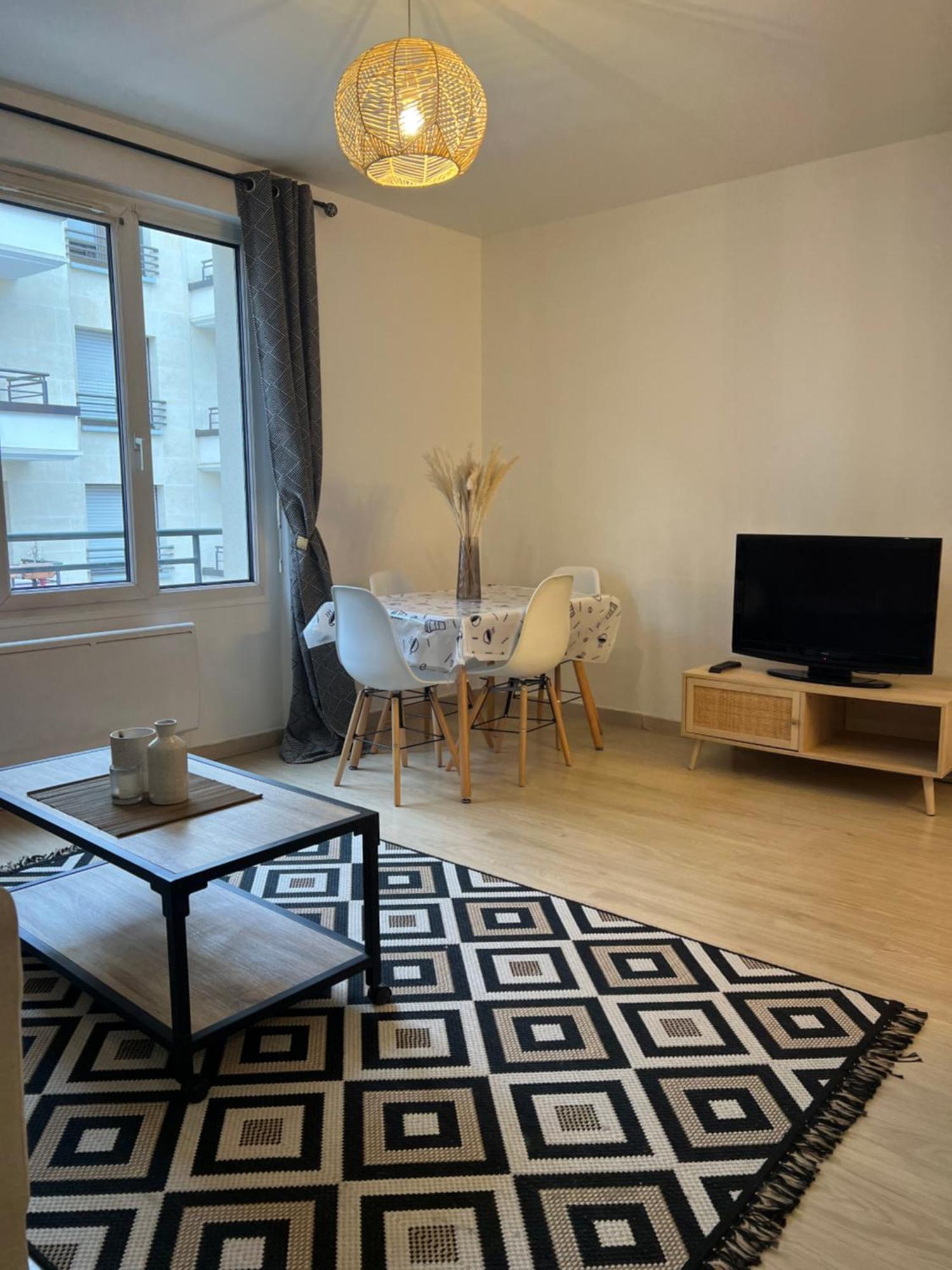 Appartement Lumineux A 2 Pas D'Enghien Монморанси Экстерьер фото
